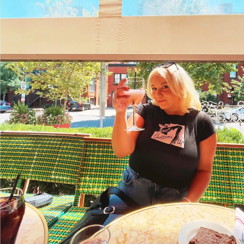 Meet me! Cleaning out closet!